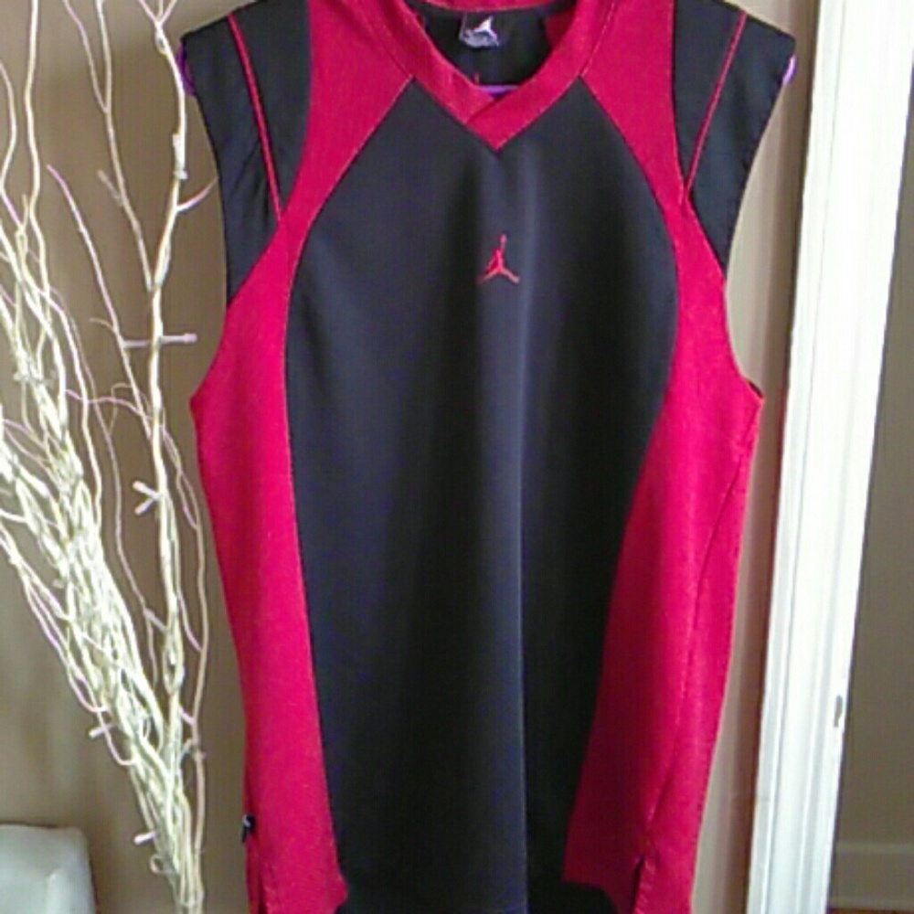 Medium Michael Jordan sleeveless shirt